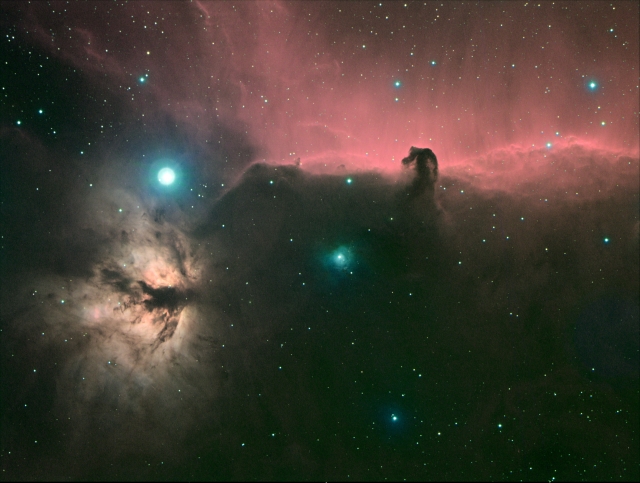 火焔星雲(左)と馬頭星雲(右)